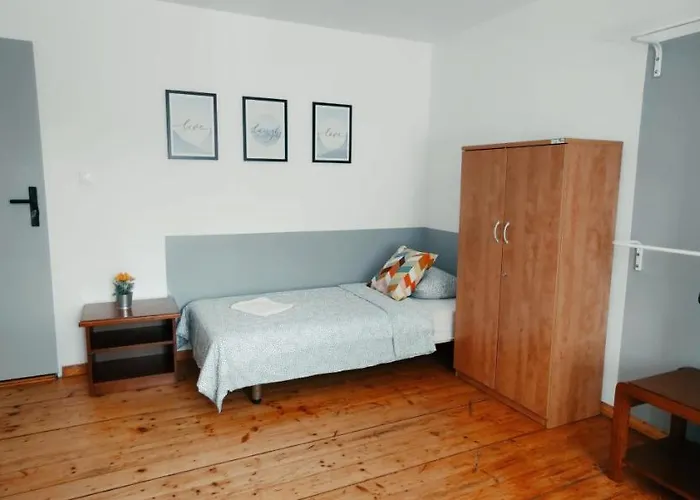 Tanie Spanie Na Naramowicach- Zameldowanie Bezobslugowe - 民宿 *