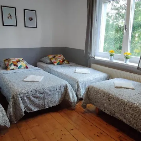 Quarto em Acomodações Particulares Tanie Spanie Na Naramowicach- Zameldowanie Bezobslugowe -