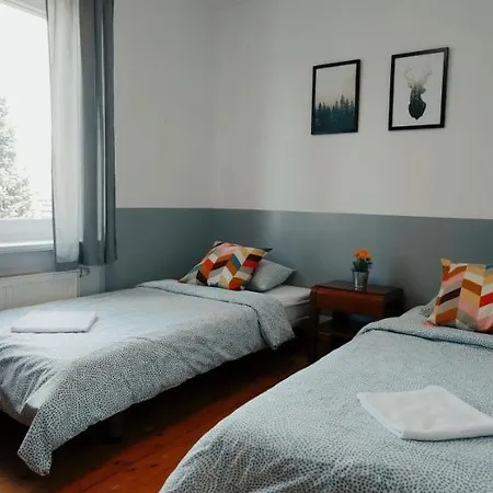 Tanie Spanie Na Naramowicach- Zameldowanie Bezobslugowe -