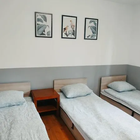 Tanie Spanie Na Naramowicach- Zameldowanie Bezobslugowe - Poznań