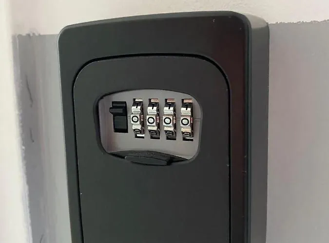 Tanie Spanie Na Naramowicach- Zameldowanie Bezobslugowe - Δωμάτια σε οικογενειακή κατοικία