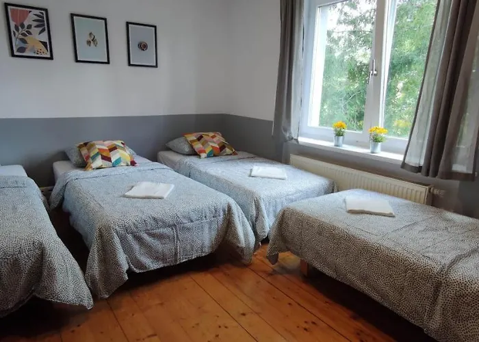 Δωμάτια σε οικογενειακή κατοικία Tanie Spanie Na Naramowicach- Zameldowanie Bezobslugowe -