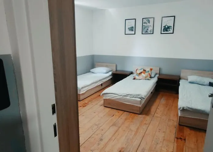 Tanie Spanie Na Naramowicach- Zameldowanie Bezobslugowe -